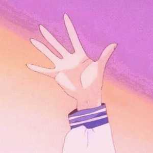 希咲エマ和捆绑拳交
